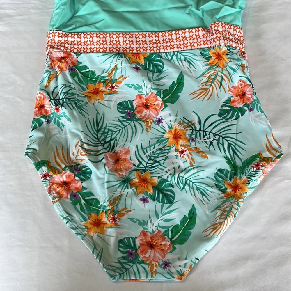 Cabana Life Cayman Embroidered Keyhole One Piece Bathing Suit NWT - Picture 8 of 15